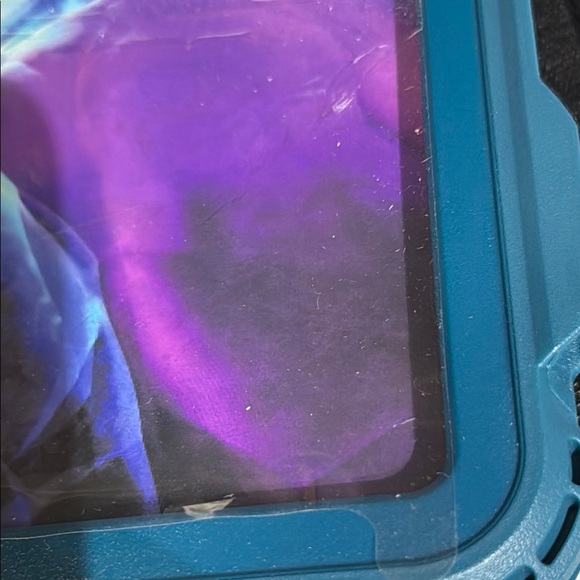 BRAND NEW OPEN BOX | iPad 10 | Waterproof Case - Picture 2 of 11